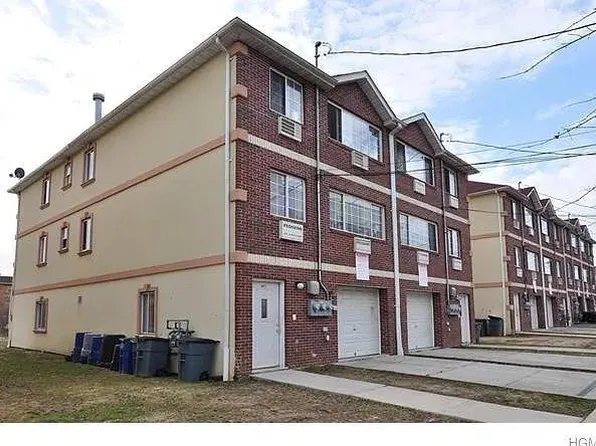 2871 Grace Ave, Bronx, NY 10469