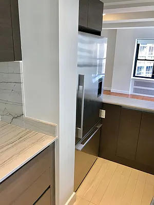 Rented by Stonehenge NYC LLC | media 6