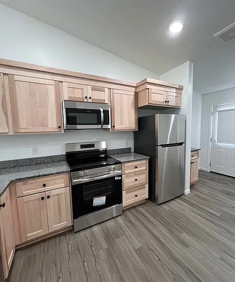 220 S Taylor St — Photo 11