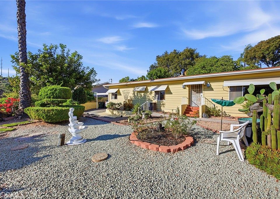 1st image of 1276 Oasis Dr