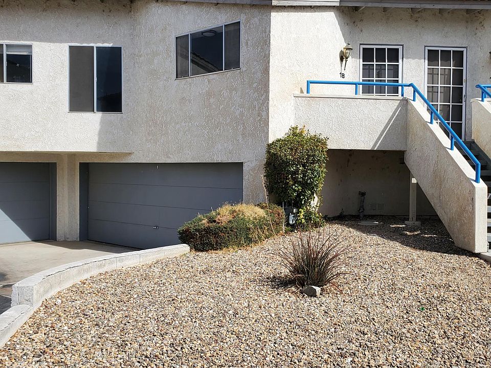 1st image of 14530 Nautical Ln #18