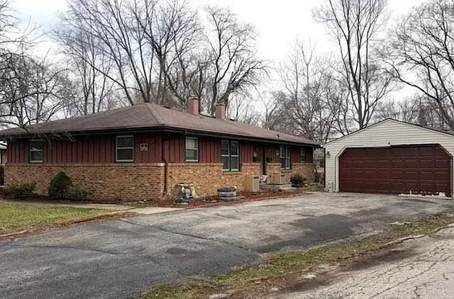 1st image of 3035 Chateau Ln #1
