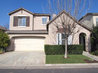 737 W Tivoli Ln, Clovis, CA