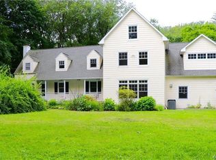 262 Newtown Tpke, Weston, CT 06883