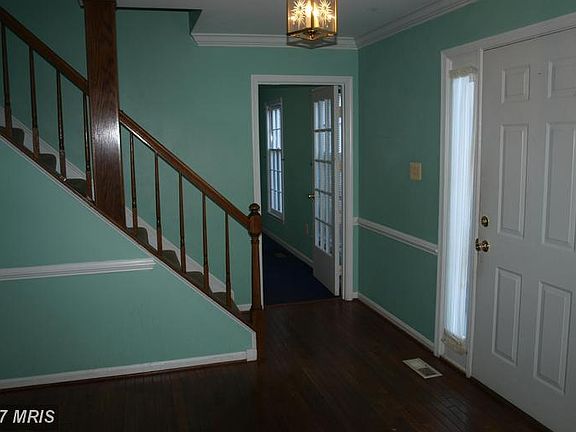 Interior (General)Foyer