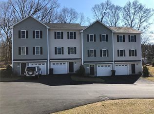 75 Esmond St UNIT 3B, West Warwick, RI 02893