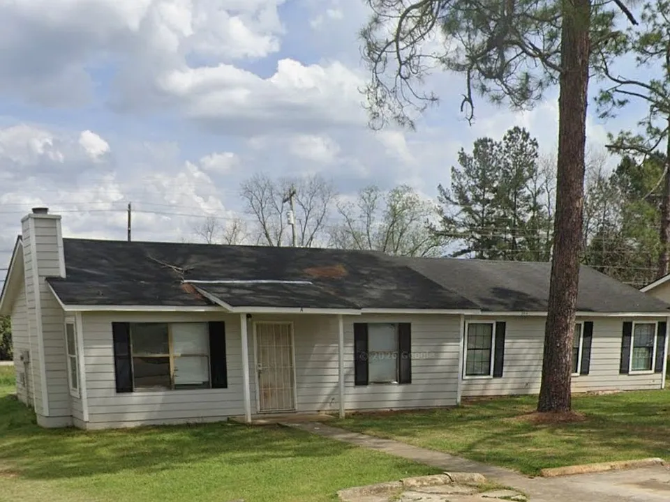 304 Carriage Ln