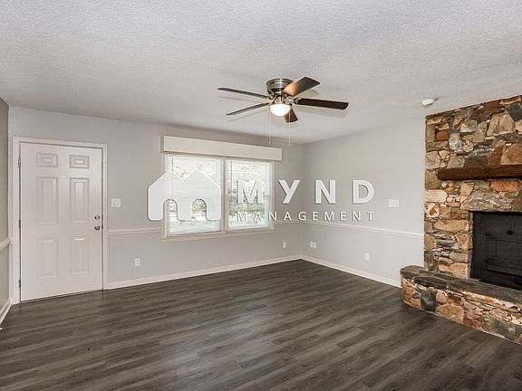 4th image of 4808 Oakwood Cir