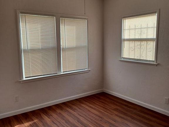 5th image of 3129 64th Ave