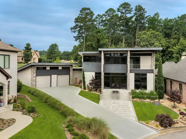 31 La Scala Ct, Little Rock, AR 72212