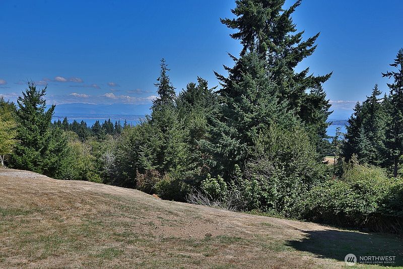 4th image of 0 xxx Hilltop Drive