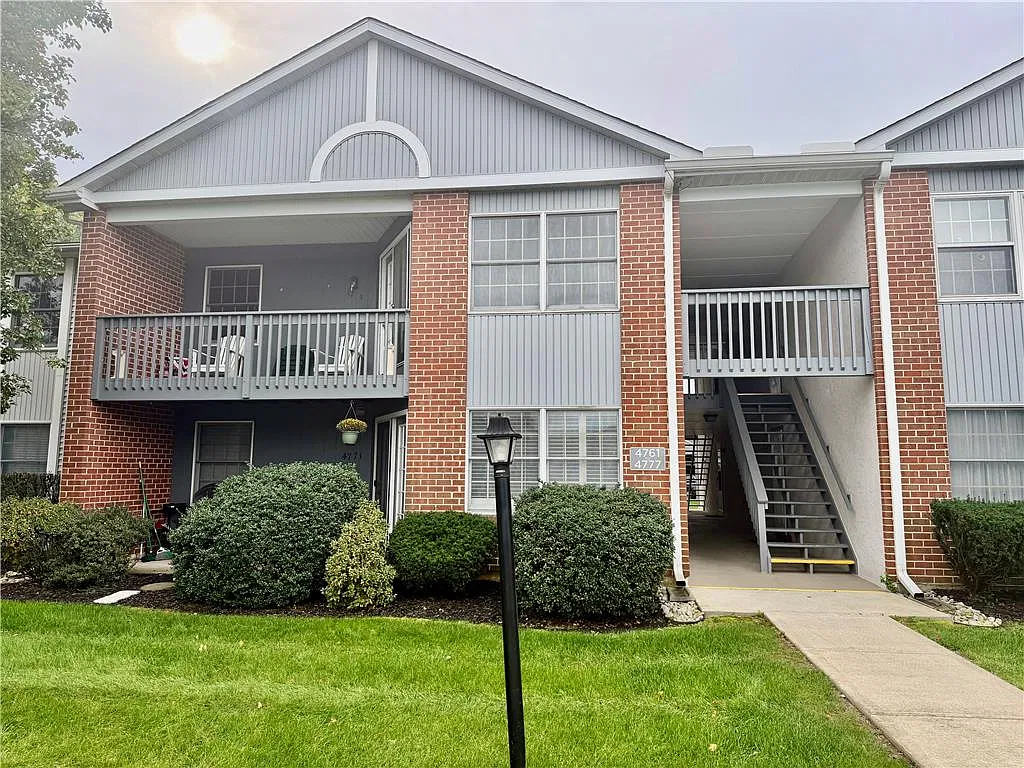 2 bed, 2.0 bath, 1134 sqft, $2,000 — Photo 1