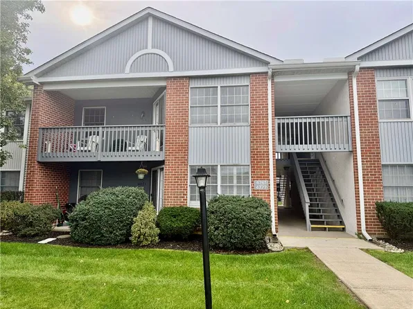 4775 Cheryl Dr, Bethlehem, PA 18017