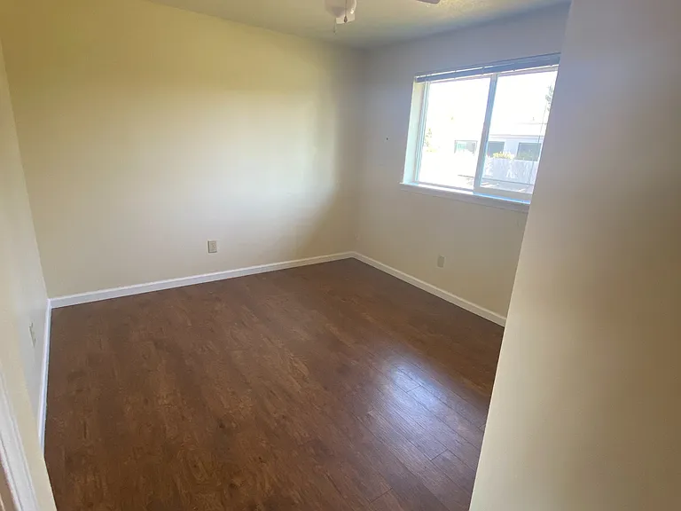 Bedrooms with Ceiling Fans