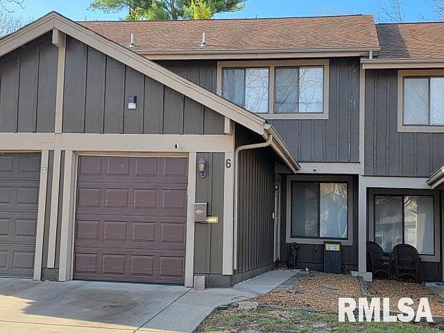 1st image of 6 Redwood Ln