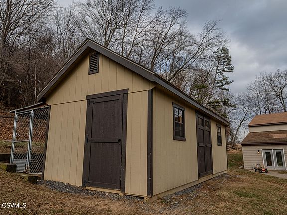 17th image of this home