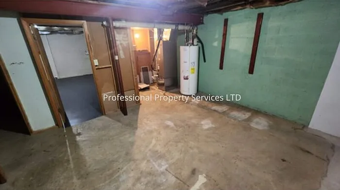 1912 Abbey Ln — Photo 25