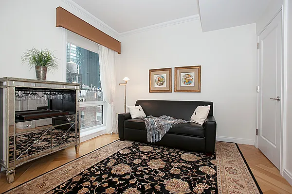 Rented by CitiSuites International Realty | media 33