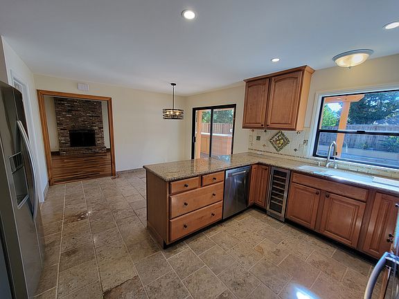 3rd image of 4186 Cherry Oaks Pl #1