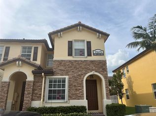 9105 SW 227th St UNIT 10, Cutler Bay, FL 33190