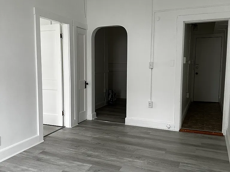 274 Amherst St #2 — Photo 1