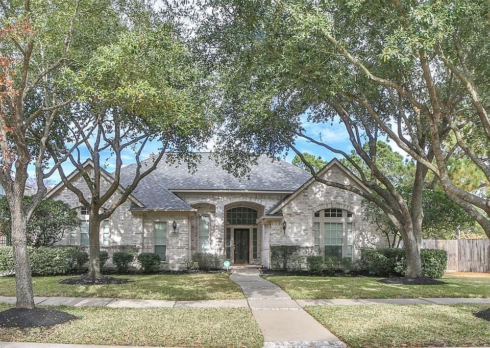 1st image of 17502 Brushy River Ct