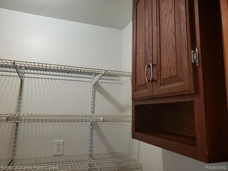 3136 Kilmer Dr — Photo 24