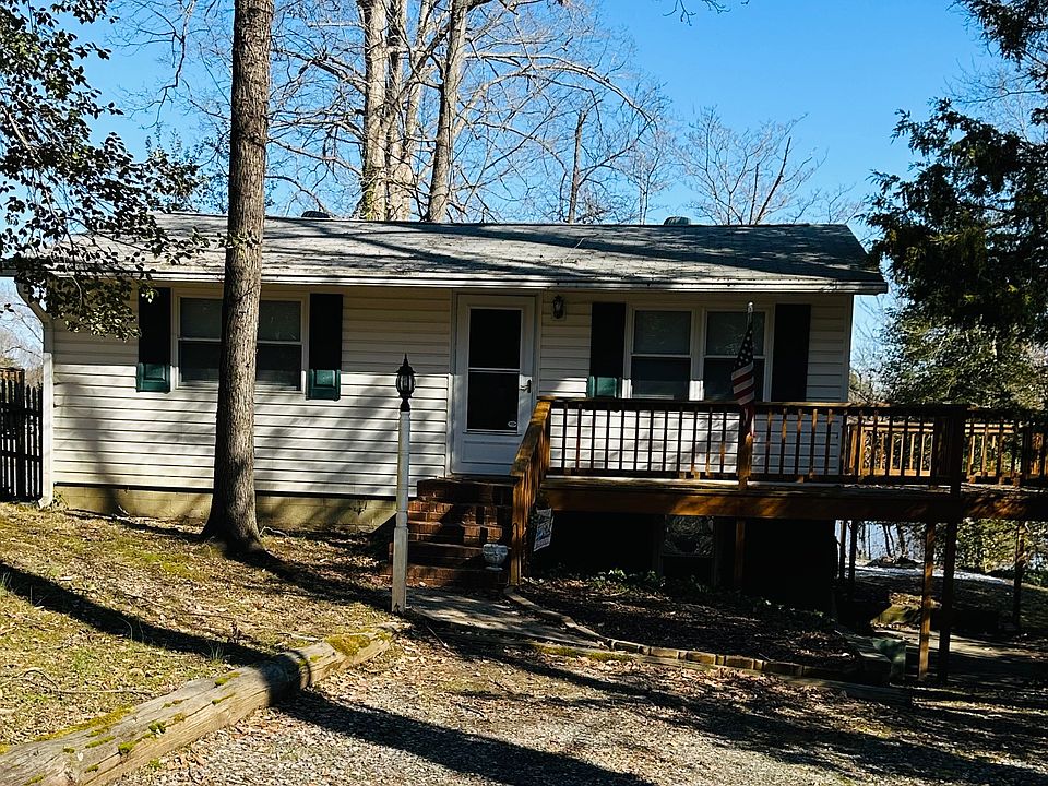 1st image of 6241 Lakeside Dr