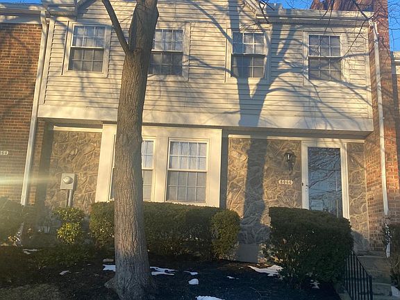 2nd image of 8066 Hetz Dr