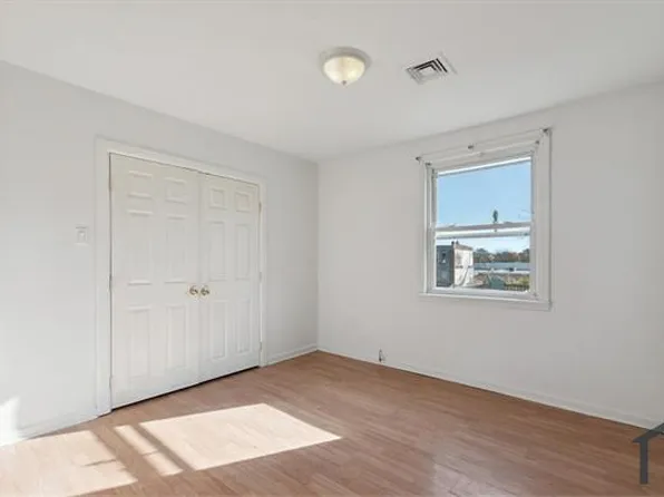 5151 Germantown Ave APT 2R, Philadelphia, PA 19144