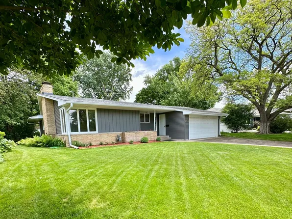 2313 Texas Ave S, Saint Louis Park, MN 55426