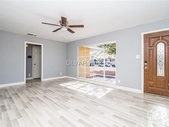 5th image of 1025 Bonita Ave