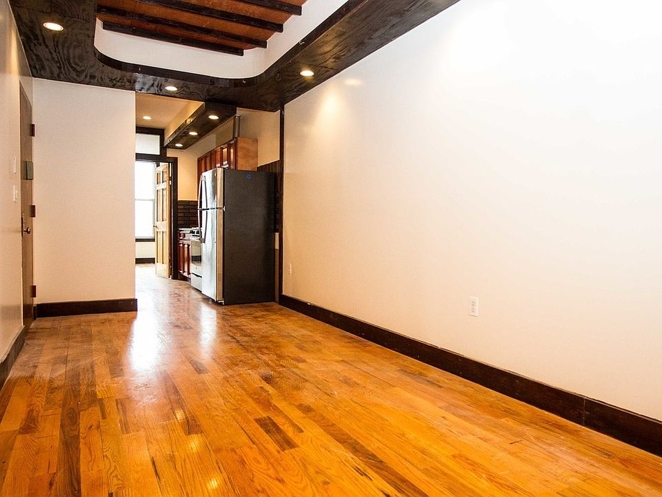 1st image of 293 Harman St #2F