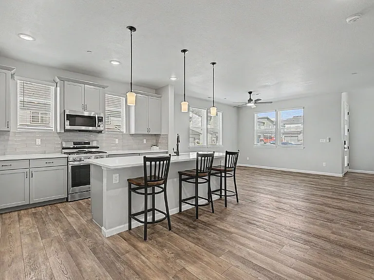 1554 Rose Quartz Hts — Photo 8