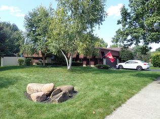 5667 Crown Crest Ln, Columbus, OH 43235