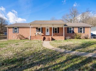 3480 Ella West Cir, Lynnville, TN 38472