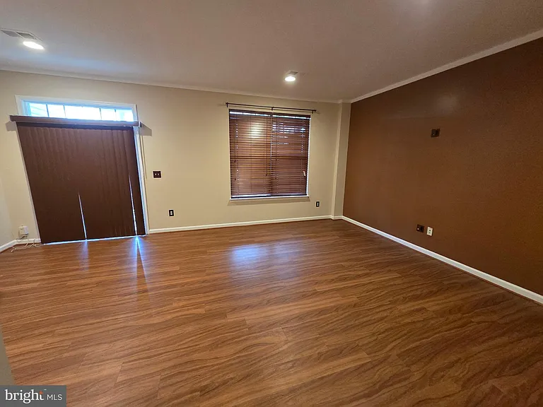 344 Woodstream Blvd — Photo 4