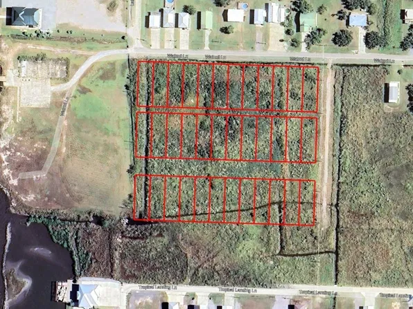 Walnut Ln, Grand Isle, LA 70358