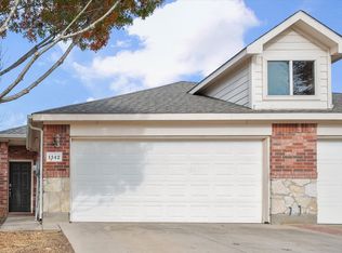 1342 Piedmont Dr, Mansfield, TX 76063