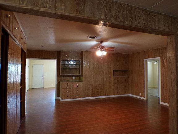 4th image of 18832 Mello Rd