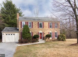 636 Tanglewood Dr, Sykesville, MD 21784