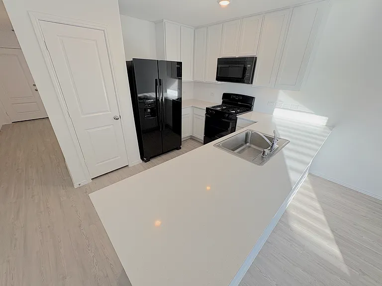 1033 Cortijo Way — Photo 10