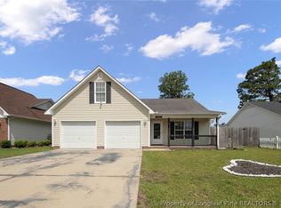 3200 Winesap Rd, Hope Mills, NC 28348