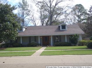 1120 Louray Dr, Baton Rouge, LA 70808
