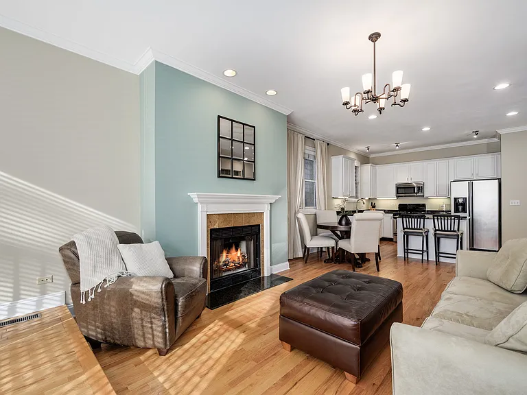 2512 W Thomas St #1 — Photo 2