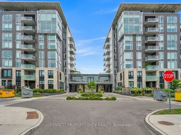 570 De Mazenod Ave #510, Ottawa, ON K1S 5P7
