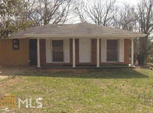 1016 Collins Cir, Gainesville, GA 30501