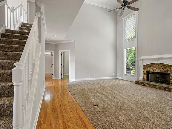 2nd image of 1611 Mulberry Lake Dr