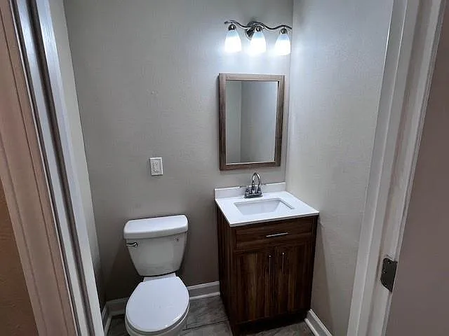 345 Wainwright Dr — Photo 15
