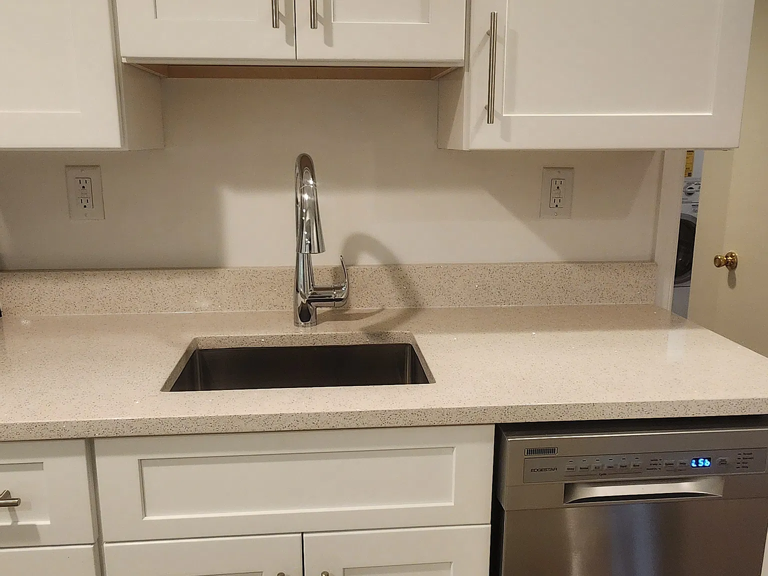 2 bed, $2,899 — Photo 3